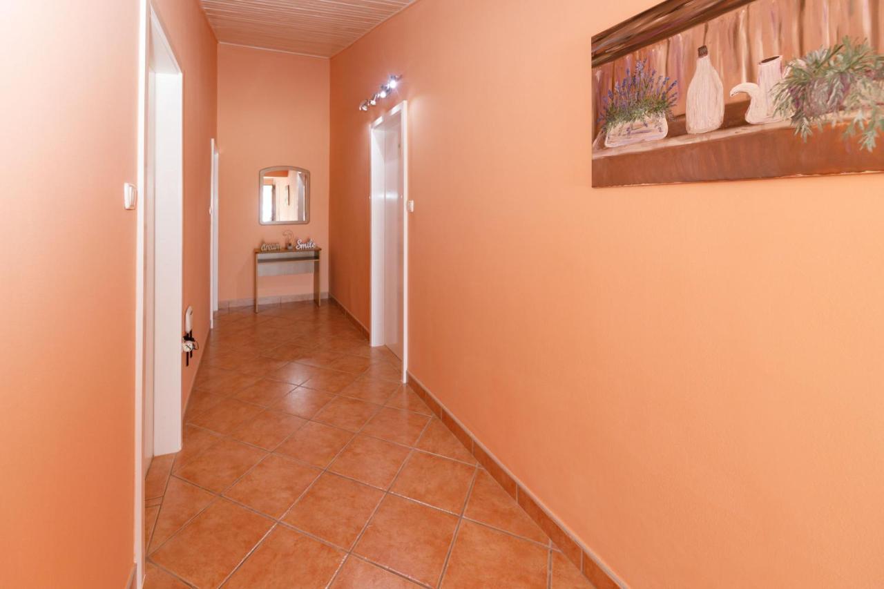 Villa Neda Makarska Exterior photo
